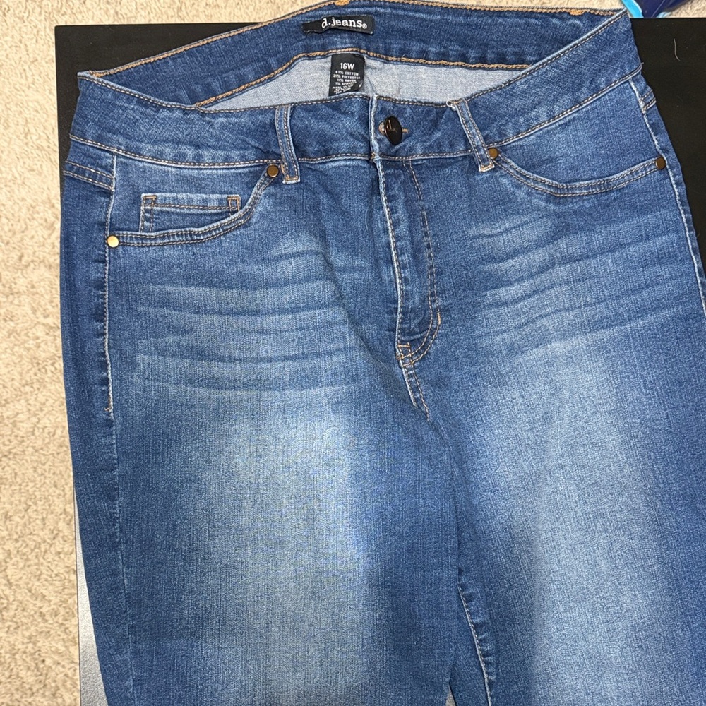 d. jeans Women's Faded Blue Skinny Stretch Jeans